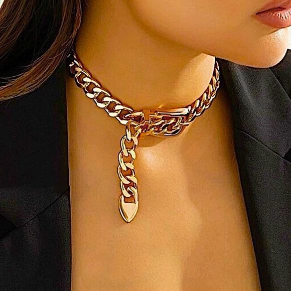 Gold Belt Buckle Design Exaggerated Oversized Chunky Choker - Picture 4 of 6